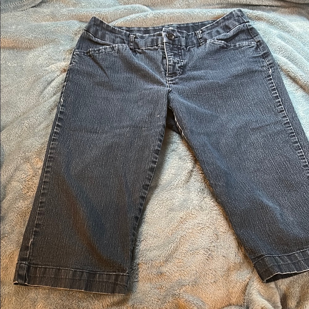 Women's Blue Denim Crop Pants